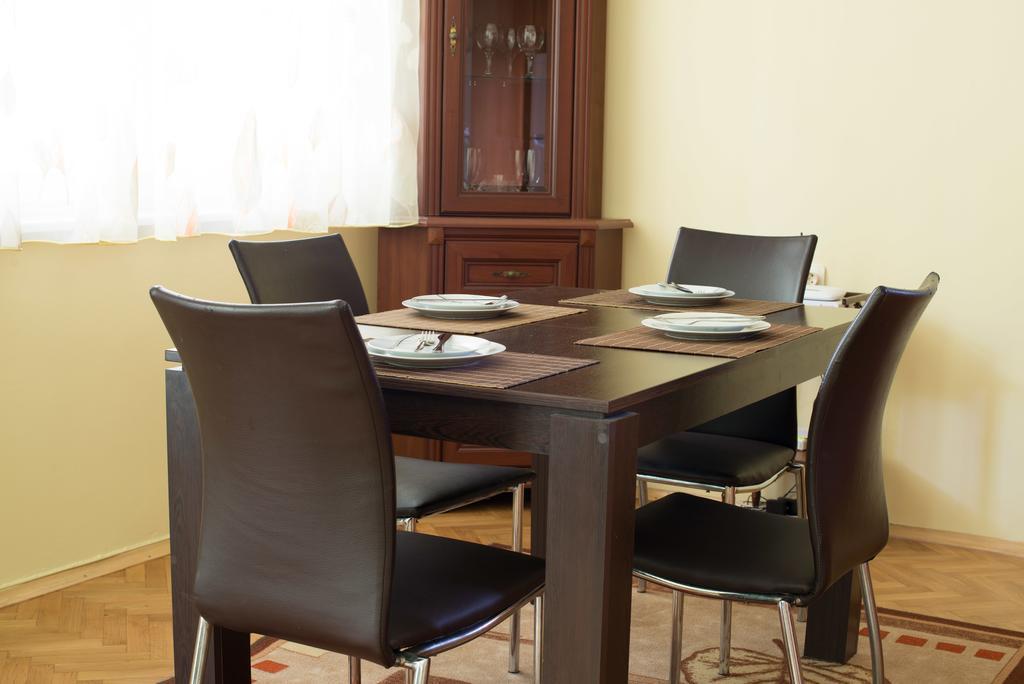 Sea Garden Plaza Apartment - Free Parking Burgas Exteriör bild