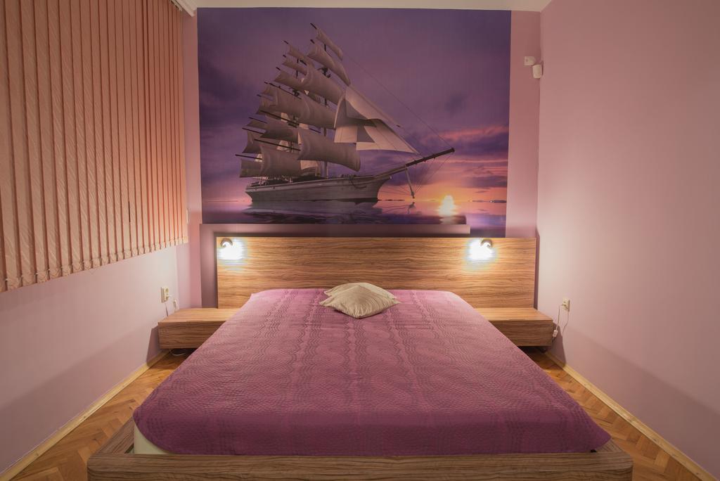 Sea Garden Plaza Apartment - Free Parking Burgas Rum bild
