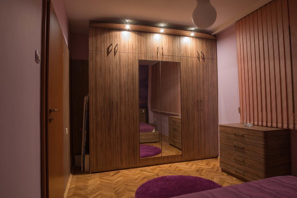 Sea Garden Plaza Apartment - Free Parking Burgas Exteriör bild